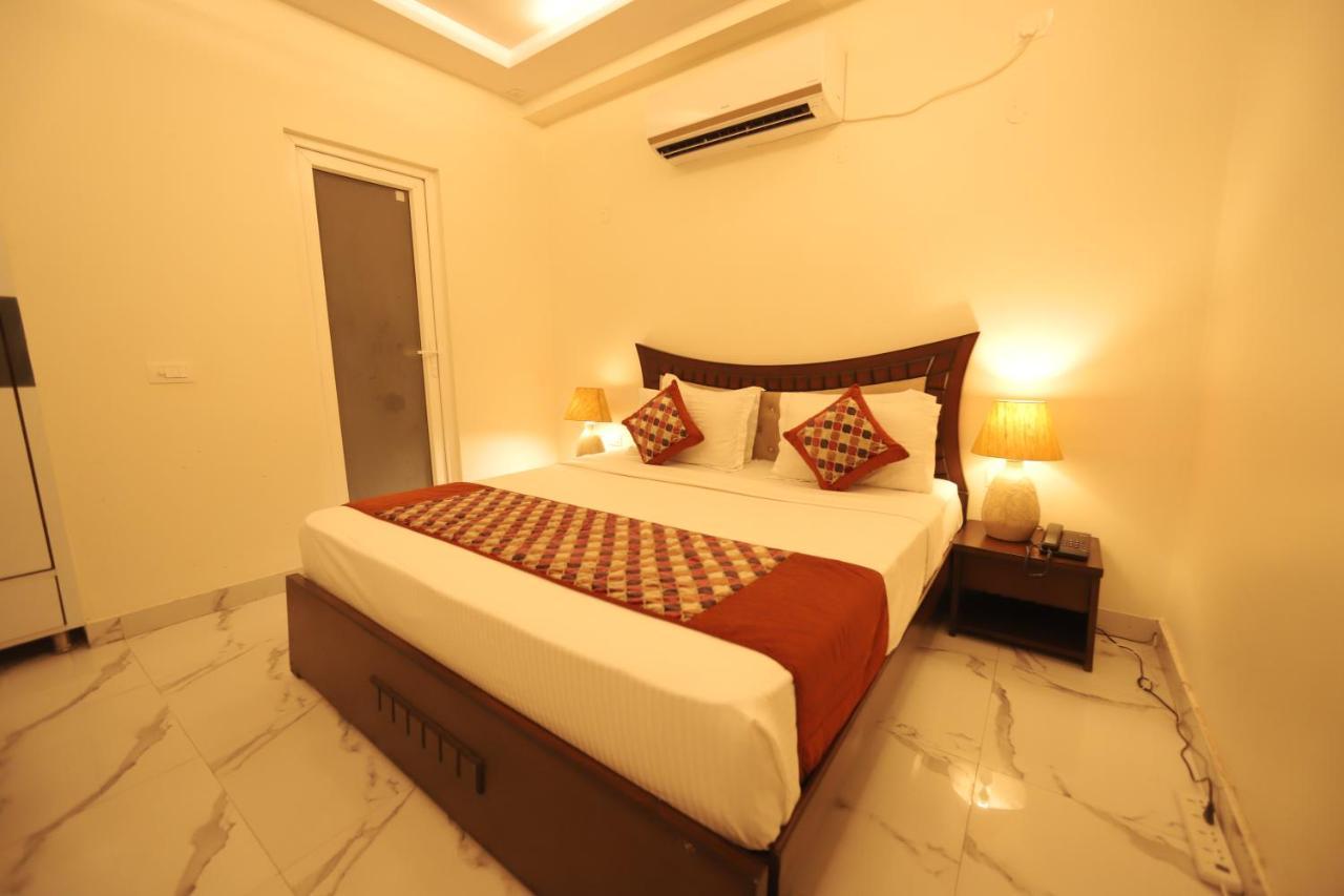 Mandakini Villa New Delhi Bagian luar foto